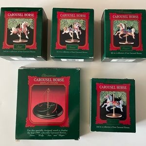 Hallmark 1989 carousel stand and 4 horse set.